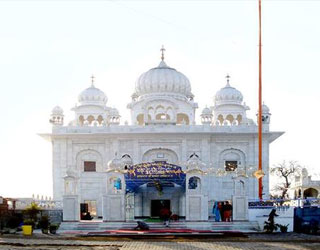 Gurudwaras In and Around Amritsar