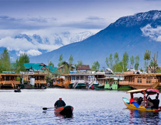 Kashmir,Vaishno Devi - Amritsar  Tour Package